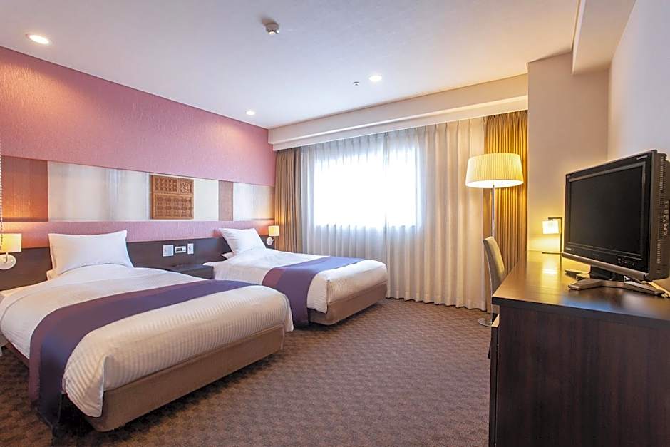 Photo 1 of 6 of Deluxe 2 Beds, Nonsmoking