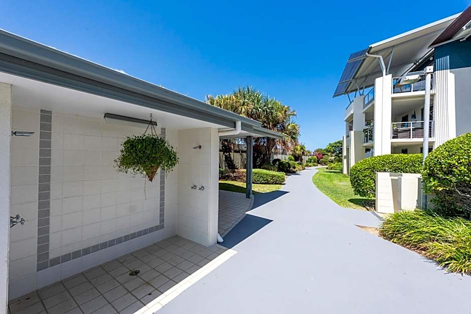 Pacific Marina Apartments