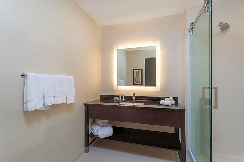 Wingate by Wyndham Altoona