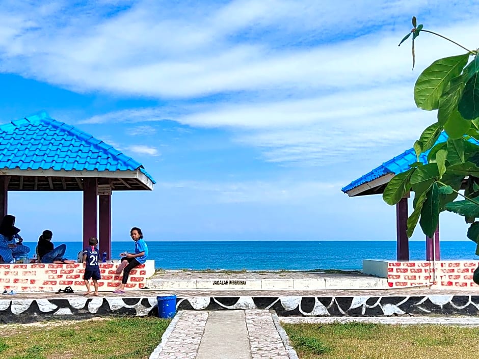 penginapan karanglaut santolo