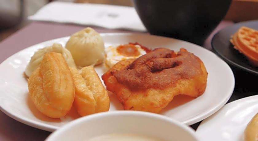 Sunworld Dynasty Hotel