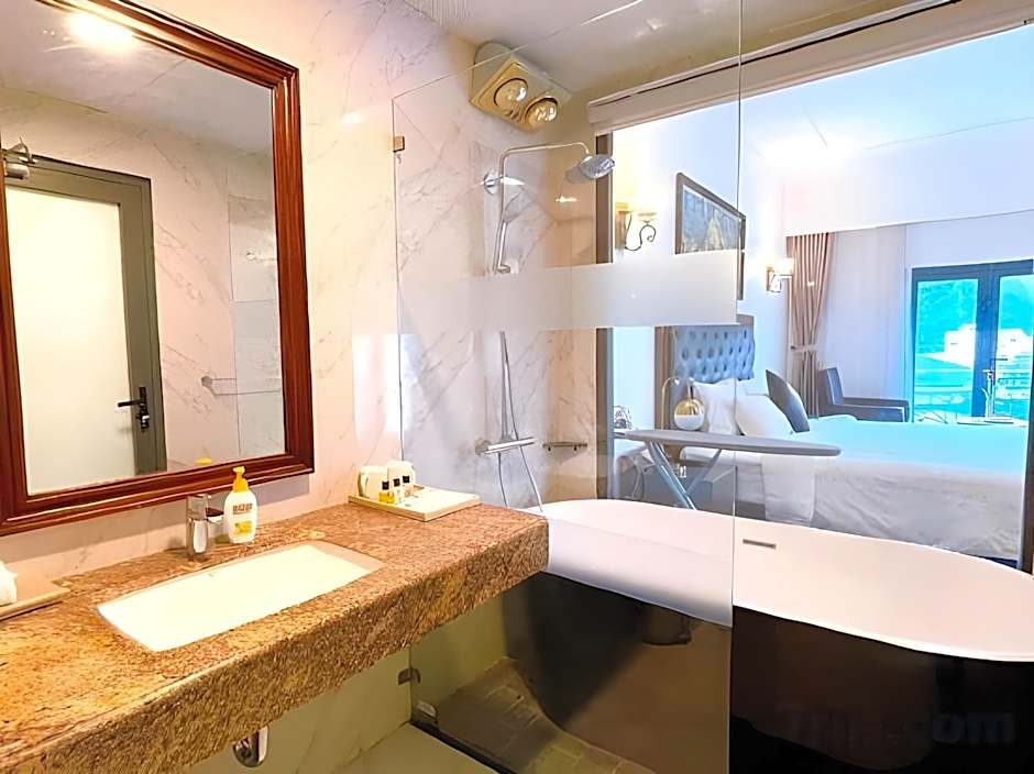 Phoenix Hotel
