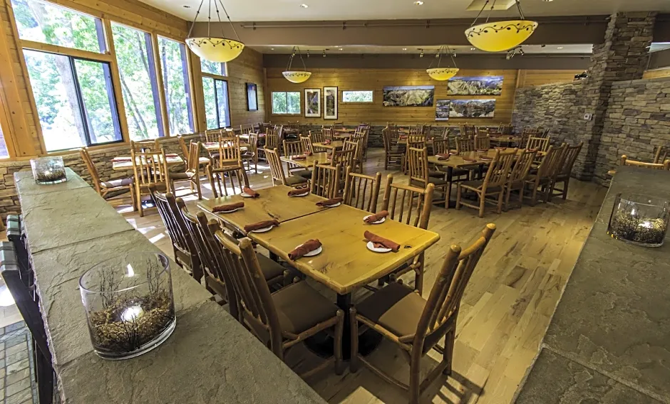 Zion Lodge