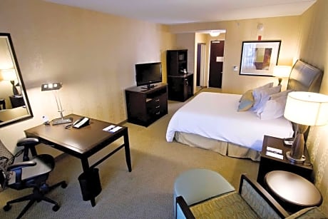1 King Bed