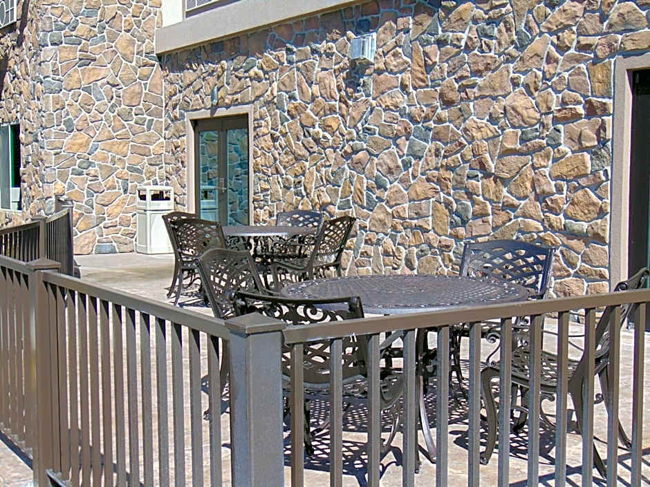 Holiday Inn Express & Suites Springville - South Provo Area By IHG