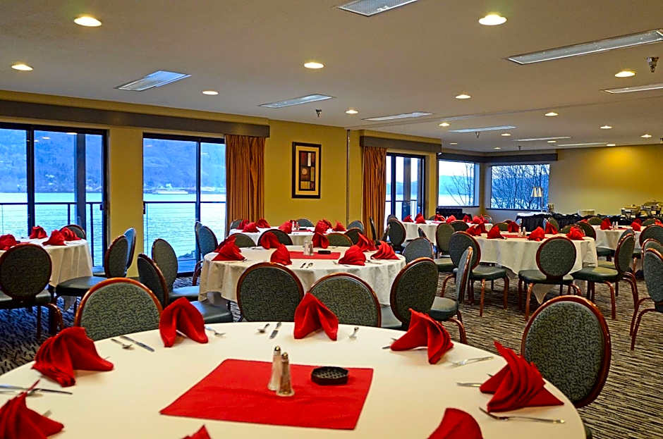 Best Western Plus Hood River Inn