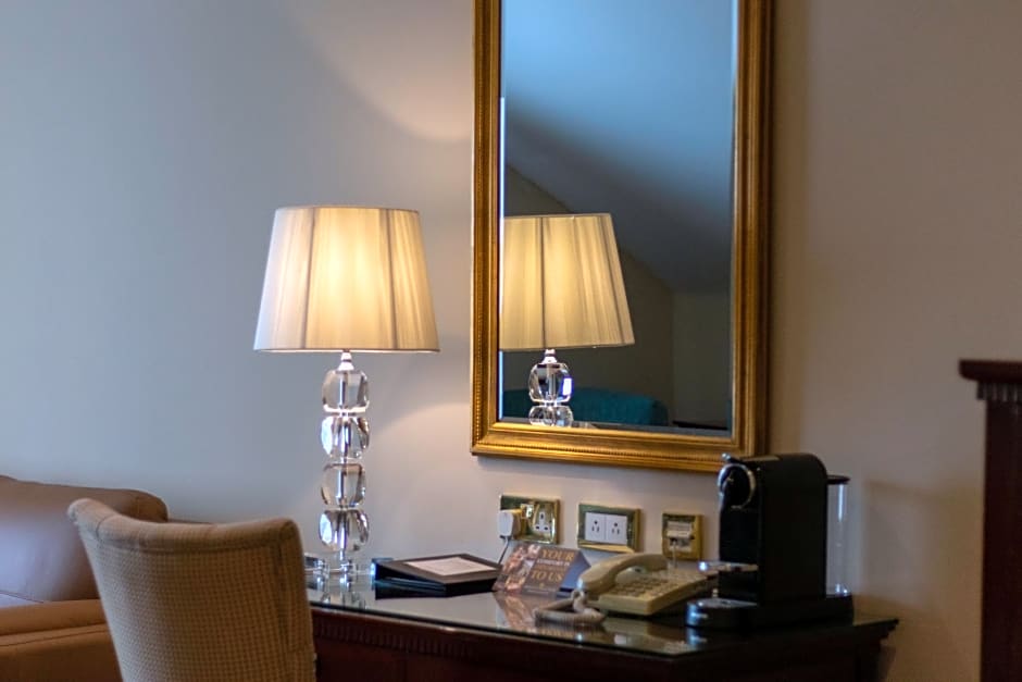 Bunratty Castle Hotel, BW Signature Collection