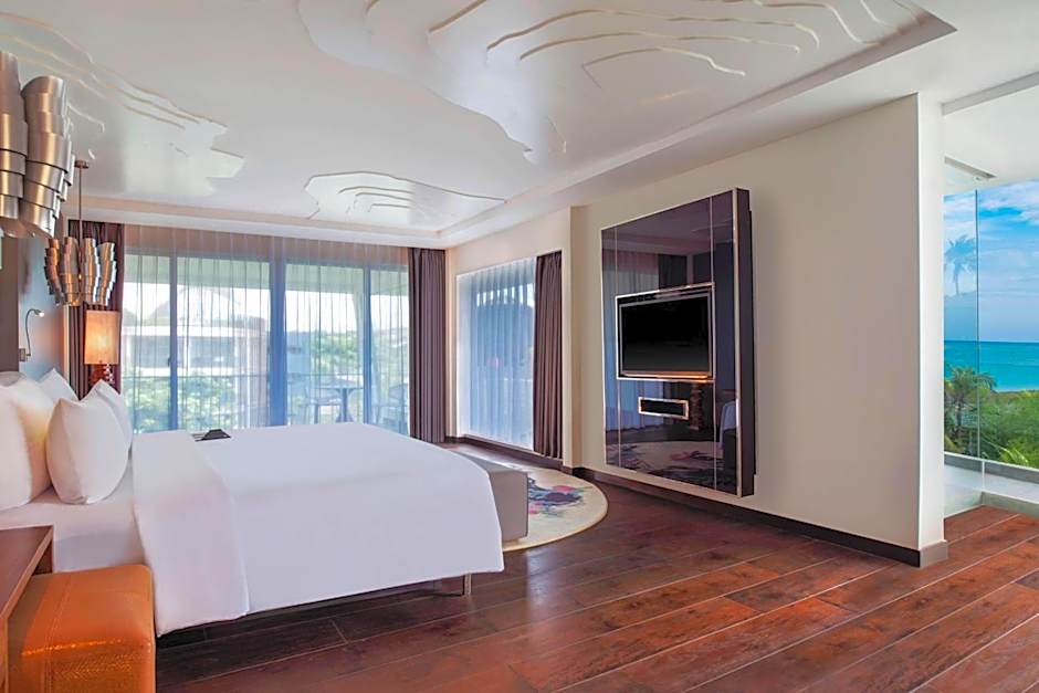 Photo 1 of 4 of Beach Suite