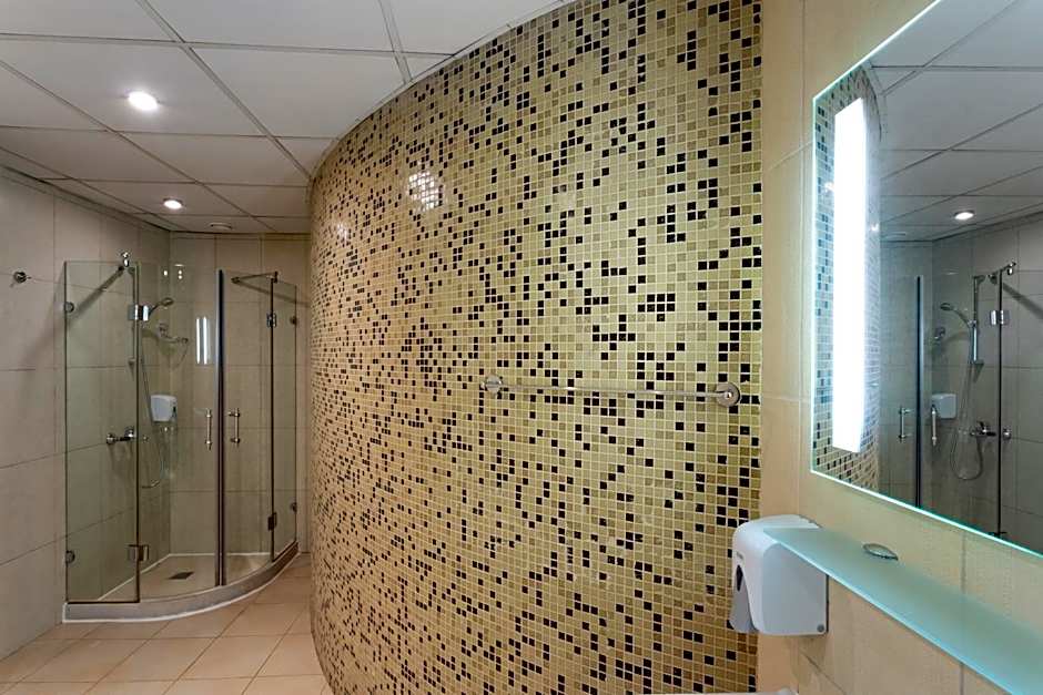 Real Hotel