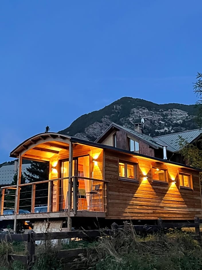 Alpine love shack