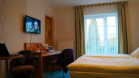 Single Room with Shower