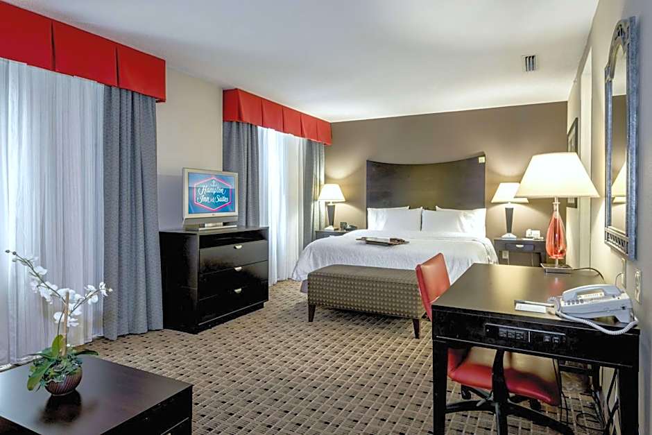 Hampton Inn By Hilton And Suites Montgomery-Downtown