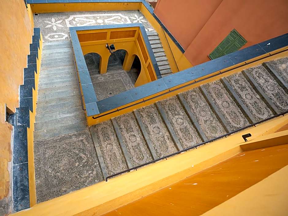 Hotel De Belgique à Menton