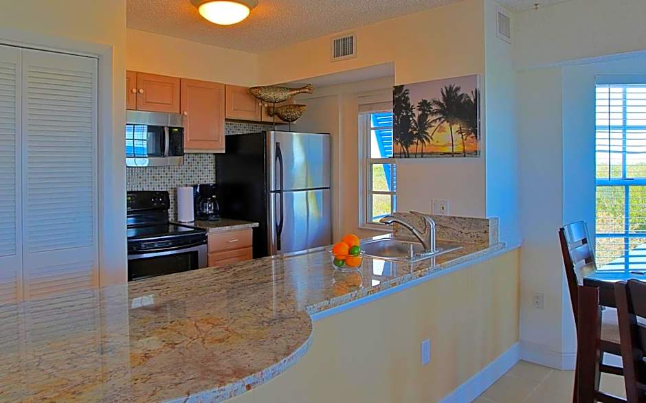 Ocean Pointe Suites at Key Largo