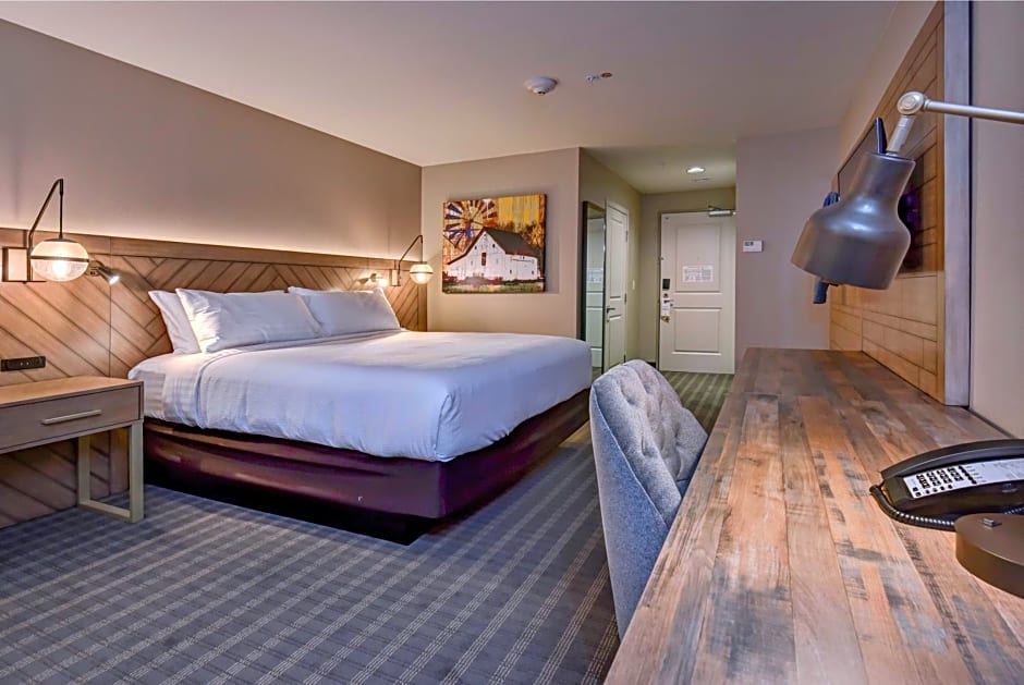 Holiday Inn - Nampa, an IHG Hotel