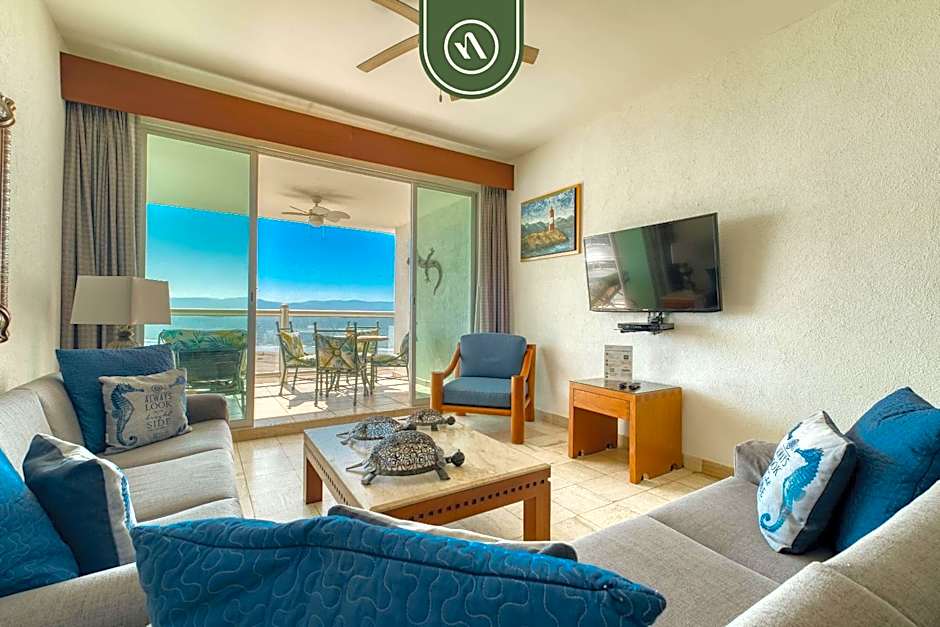2BR Condo with Private Blacony - Oceean View
