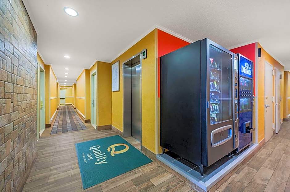 Quality Inn JFK Airport Rockaway Blvd