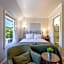 Cedar Gables Inn