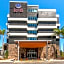 Comfort Suites Fort Lauderdale Airport & Cruise Port