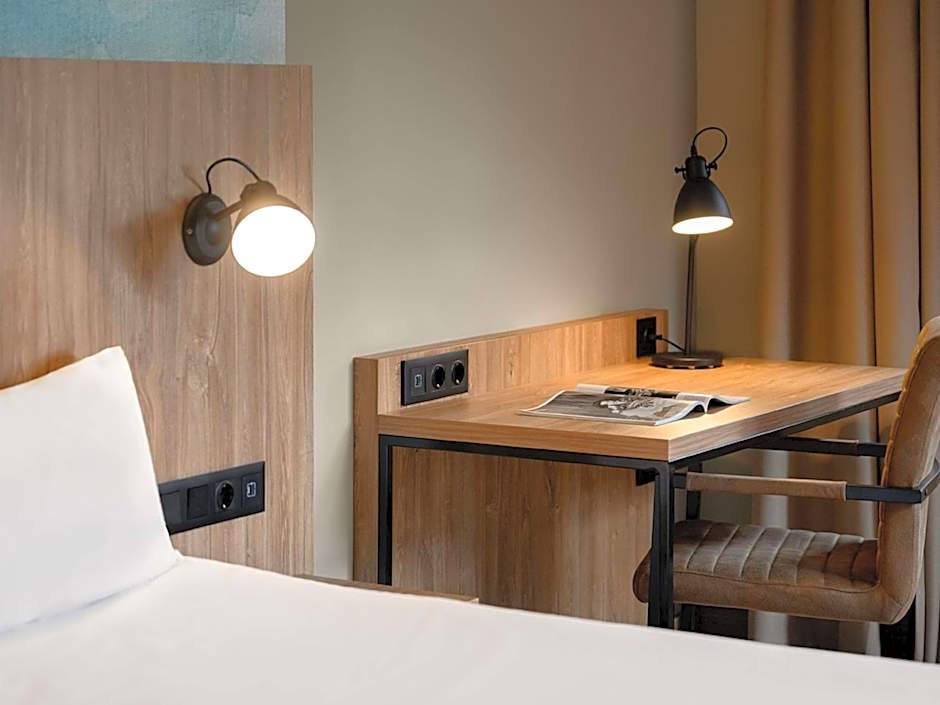 Ibis Budapest Heroes Square Hotel