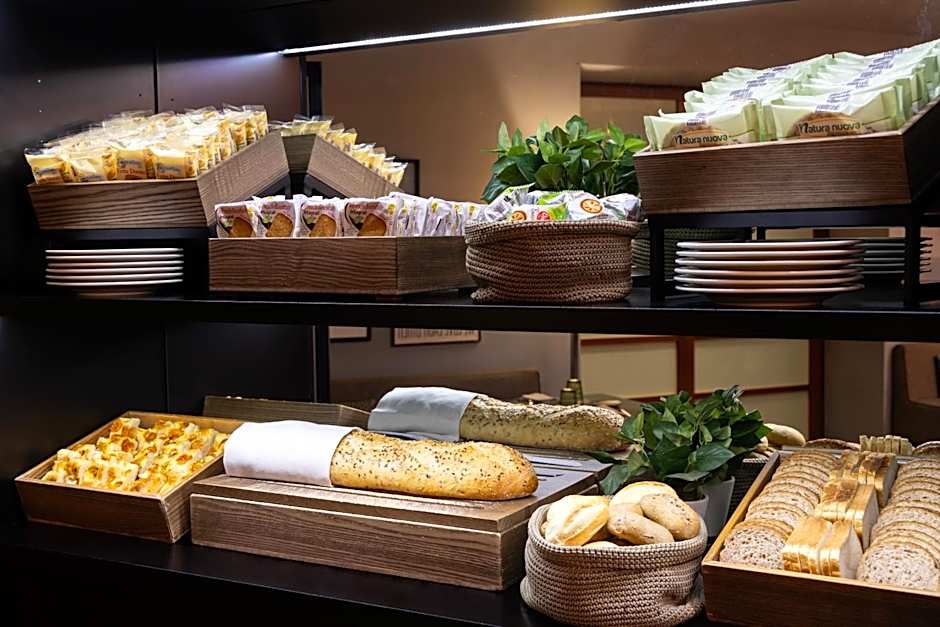 Holiday Inn Milan Garibaldi Station By IHG