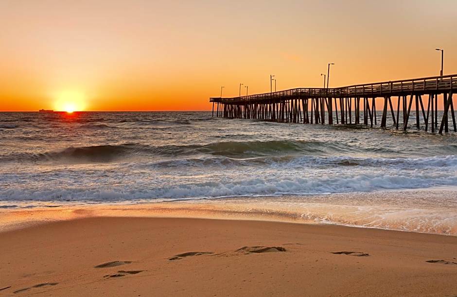 Holiday Inn Va Beach-Oceanside (21st St) By IHG