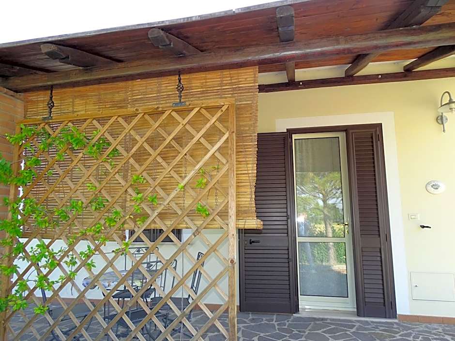 Residence Terra Dei Santi Country House