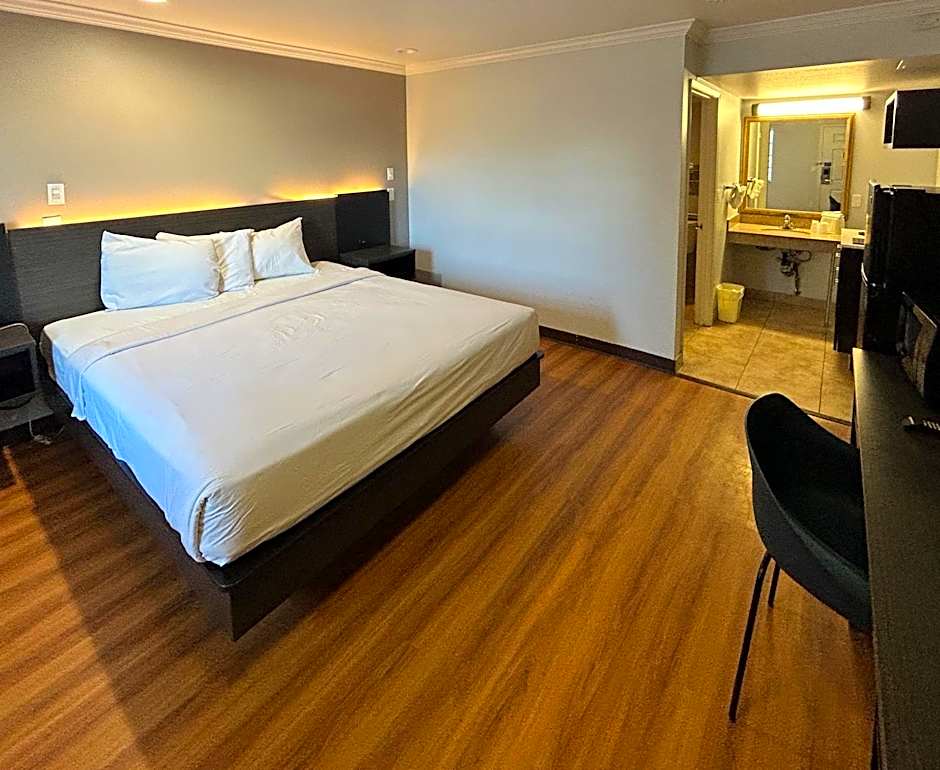 Studio 6 Mojave, CA - Airport