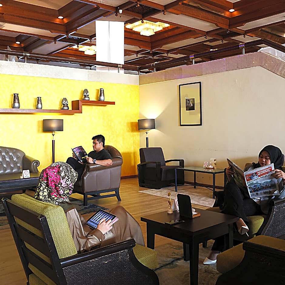Primula Beach Hotel