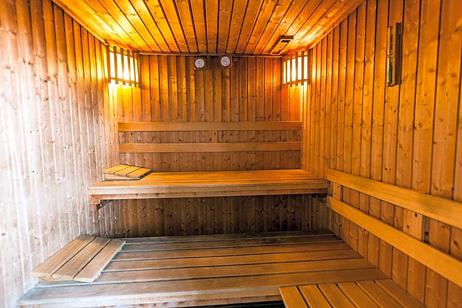 Classic Kameo Hotel and Serviced Apartments Sriracha