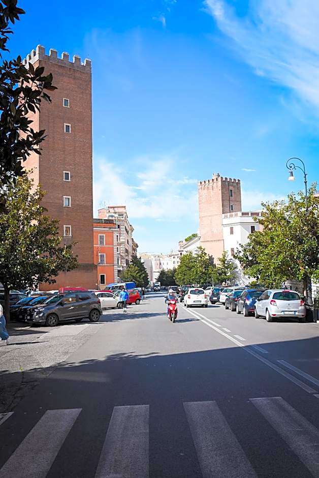 BQ House COLOSSEUM Luxury Rooms