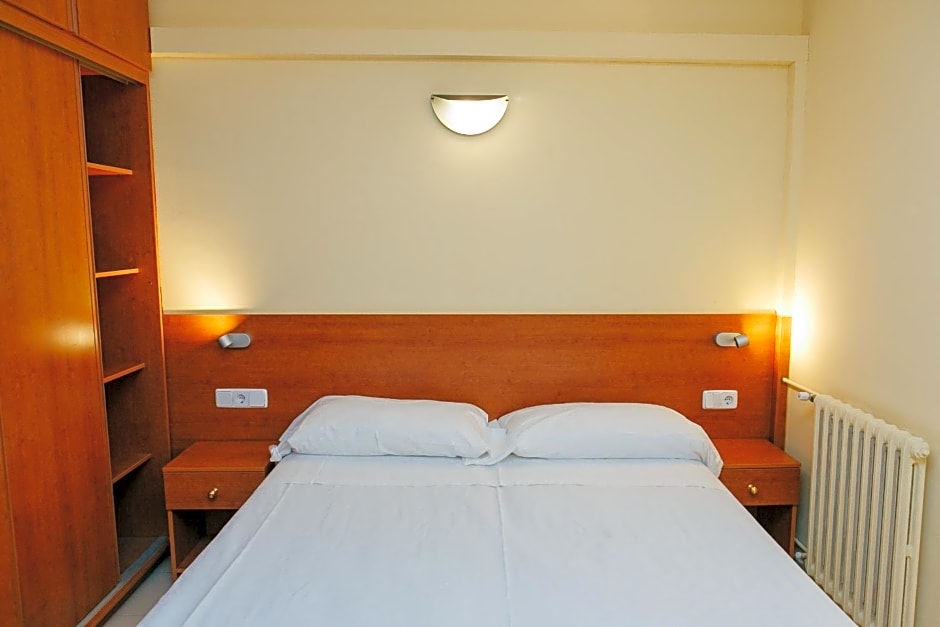 Aparthotel Bertran