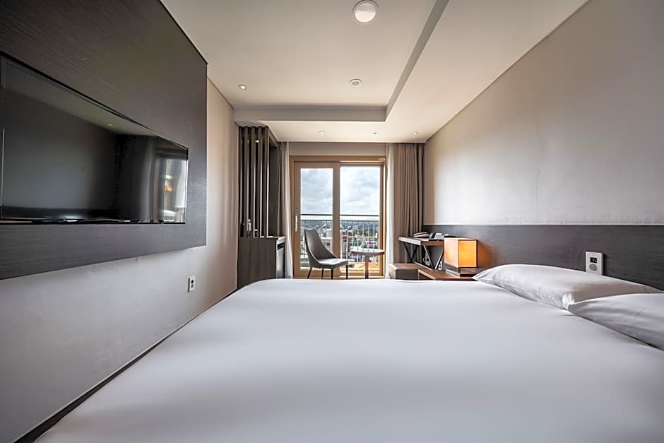 Tulip Jeju Seongsan Hotel, Formerly - Golden Tulip Jeju Seongsan Hotel