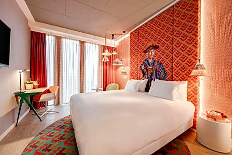 nhow Single View Room