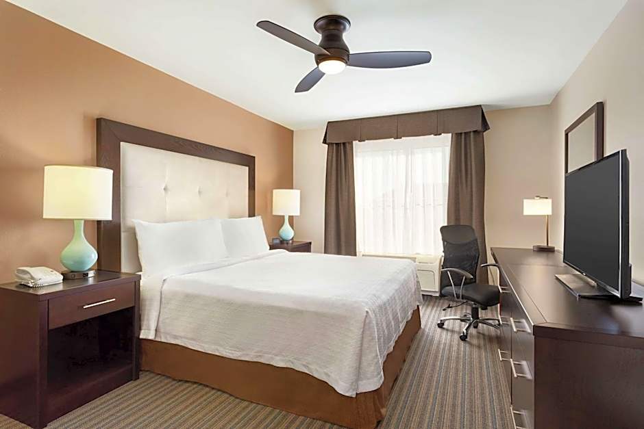 Homewood Suites By Hilton Fargo, Nd