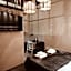 Hotel & Hostel 7