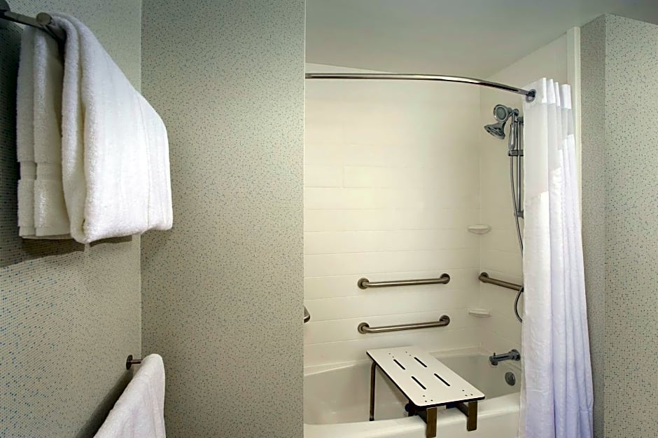 Holiday Inn Express & Suites New Braunfels By IHG