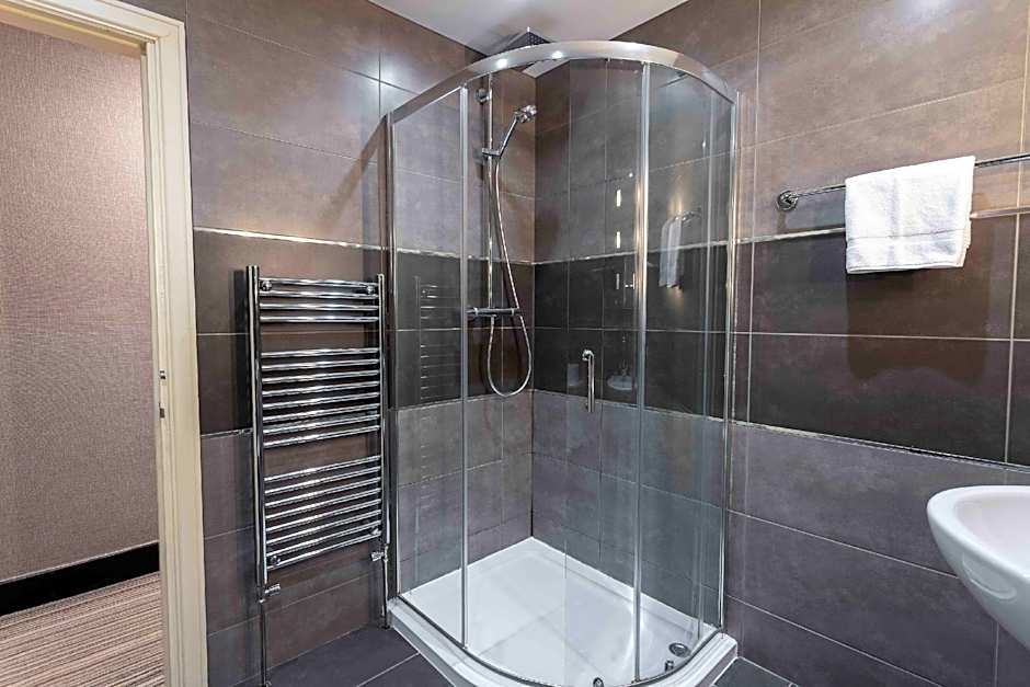 Sinclair's Bar, Lounge & Rooms