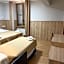 New Alexander Hotel