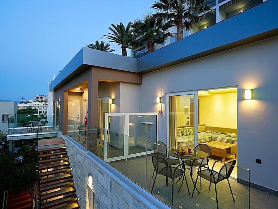 Elotis Suites
