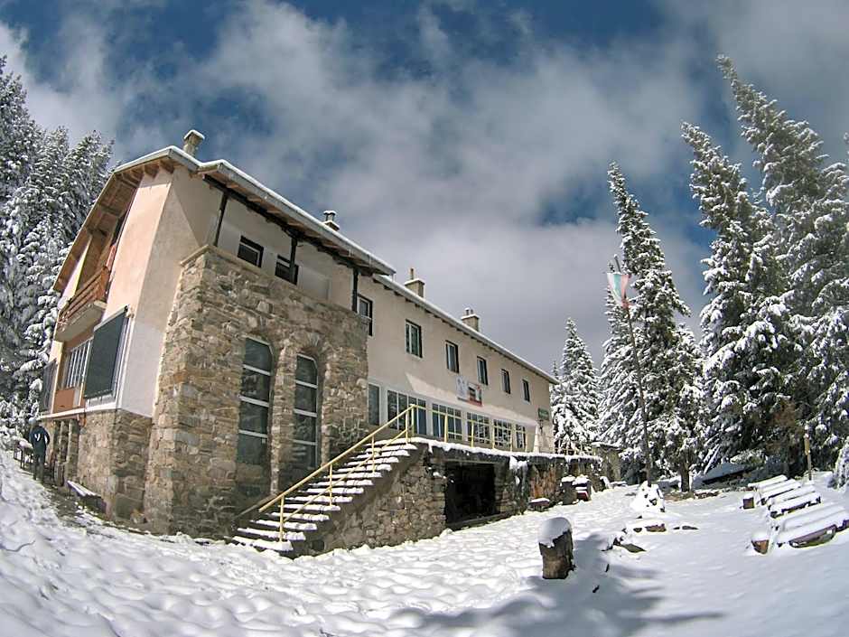 хижа "Скакавица"