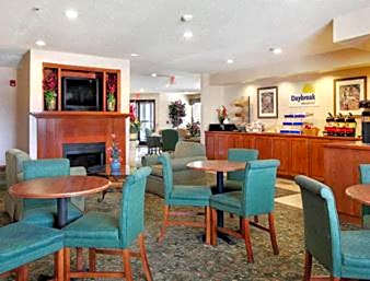 Days Inn by Wyndham Louisburg