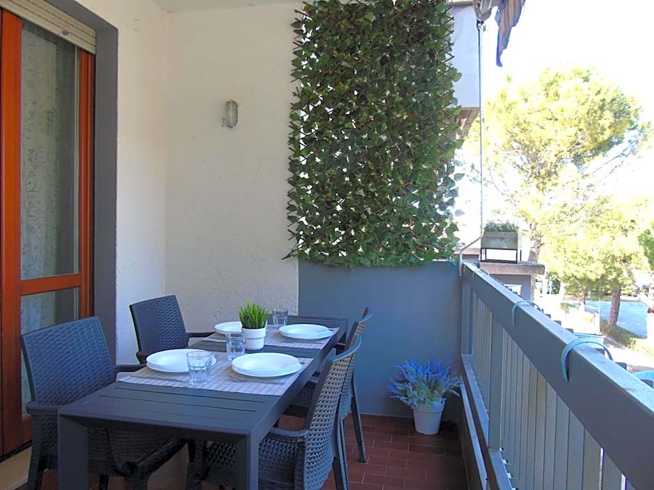 Homiday - Oleandri, Interno 8