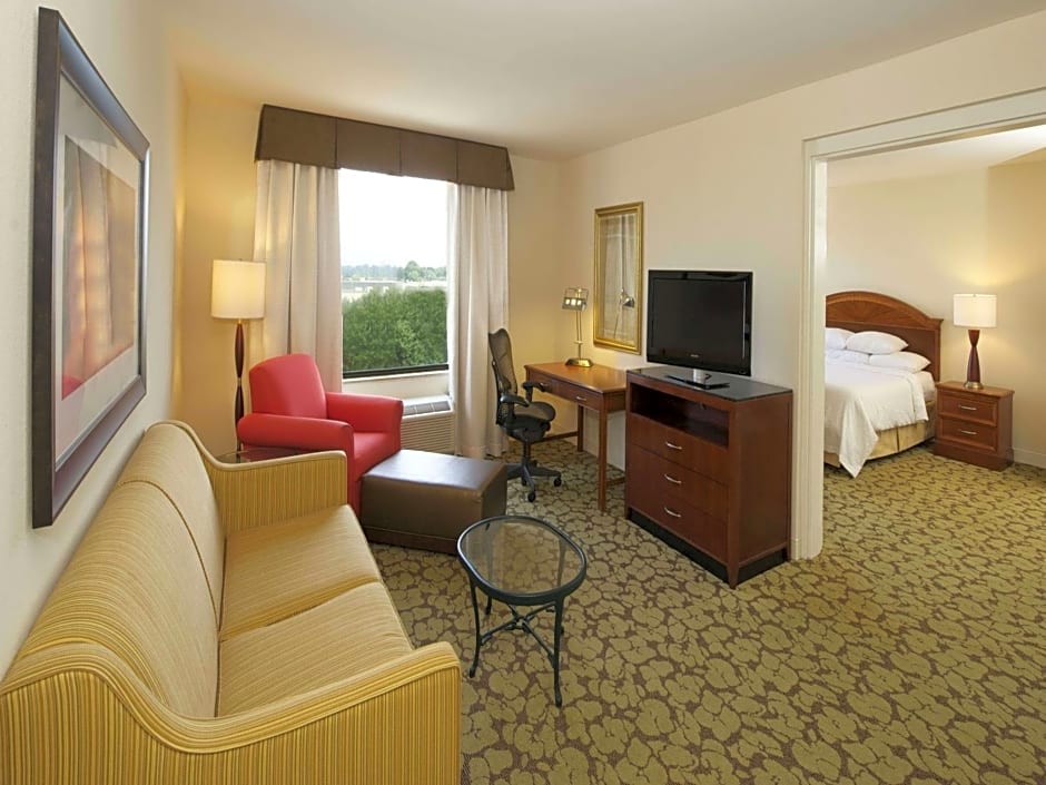 Hilton Garden Inn Virginia Beach Town Center