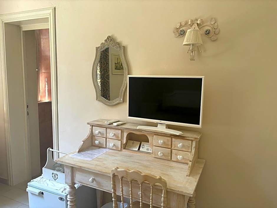 Villa Parisi Grand Hotel