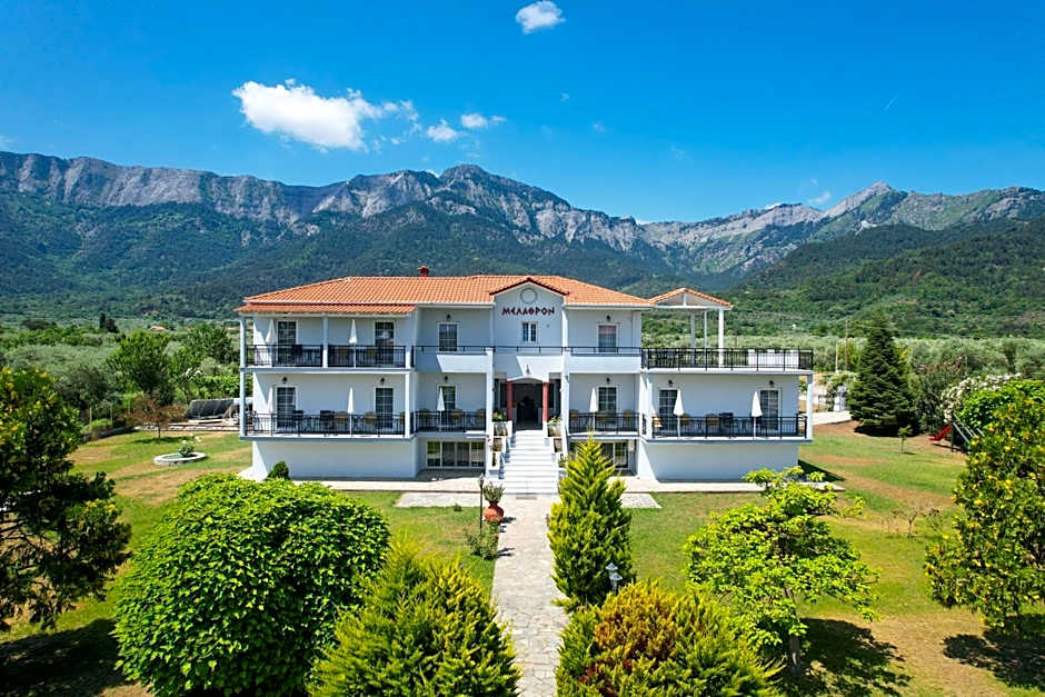 Melathron Rooms & Apartments