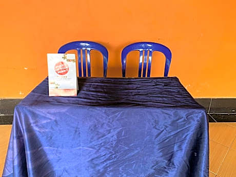 OYO Life 93259 Kos Kurnia