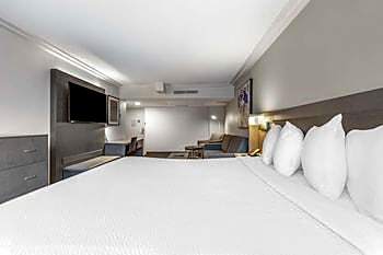 Best Western Premier Rockville Hotel & Suites