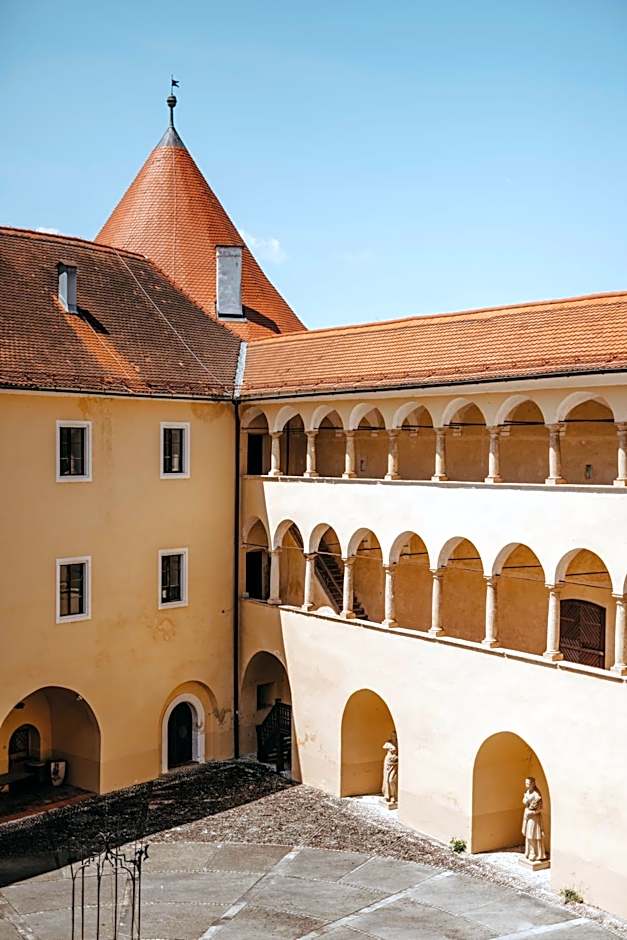 Mokrice Castle Estate