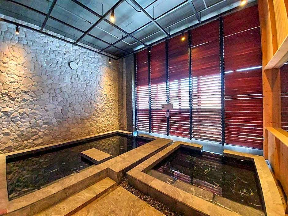 Balcony Seaside Sriracha Hotel & Serviced Apartments
